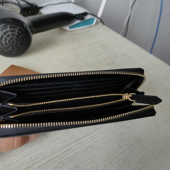 My Favorite Purse Burberry Long Wallet Card Holder - Picture 9 of 13